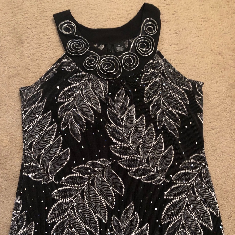 XL New Directions Top